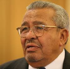 الروابدة يحاضر في كلية القيادة والأركان الملكية