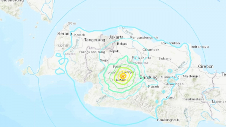 مقتل أكثر من 12 شخصاً في زلزال بإندونيسيا