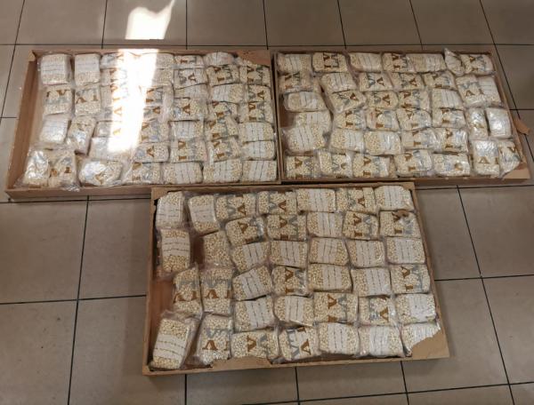 الجمارك تحبط تهريب حبوب مخدرة عبر حدود جابر