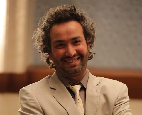 الدكتور خليل الزيود يعتذر ويستغفر ربه