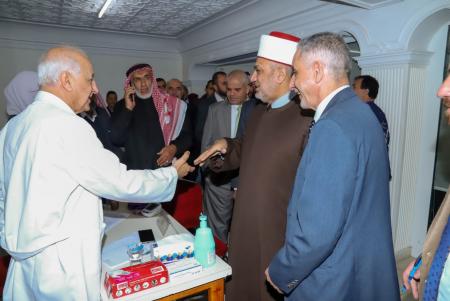 معالجة 400 مريض في يوم طبي مجاني للمقاصد بصالحية العابد