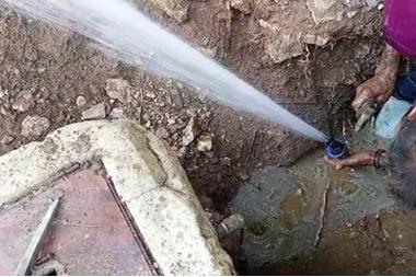 ضبط اعتداءات كبيرة على خطوط مياه رئيسية في إربد