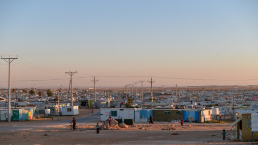 الأردن: تلبية احتياجات اللاجئين في دول جنوب المتوسط تحد من تدفق الهجرة إلى شماله