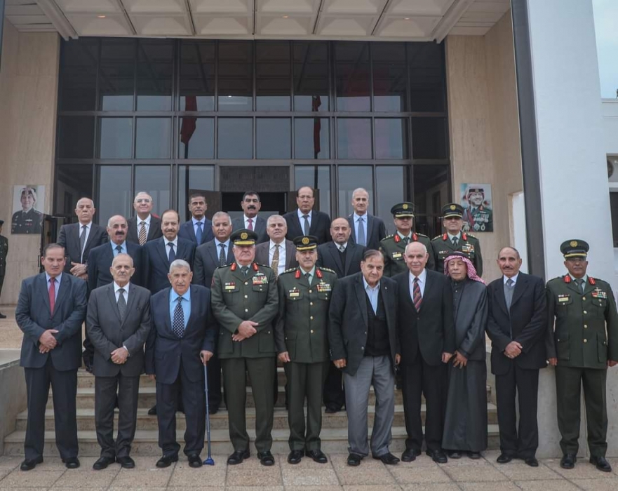 رئيس هيئة الأركان المشتركة يرعى احتفال كلية القيادة والاركان الملكية الأردنية بذكرى تأسيسها الثامنة والستين ...صور