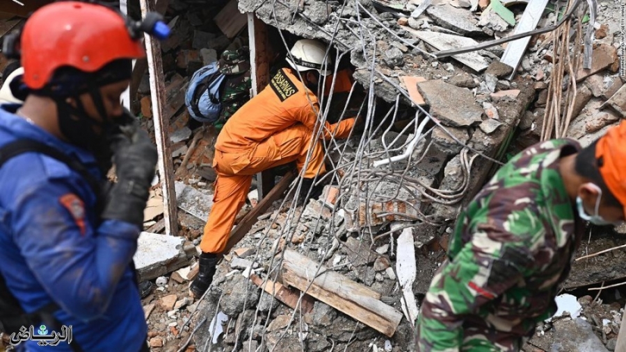 عاجل ..ارتفاع حصيلة ضحايا زلزال إندونيسيا إلى 310 قتلى