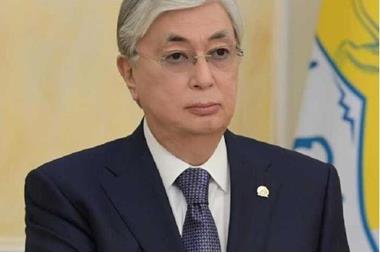 توكاييف يؤدي القسم ويتولى رسميا منصب رئيس كازاخستان