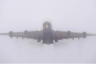 هيئة الطيران: لا تغيير على رحلات الطيران بسبب الضباب