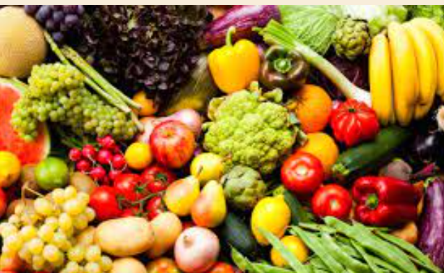 3429 طن خضار وفواكه ترد للسوق المركزي اليوم