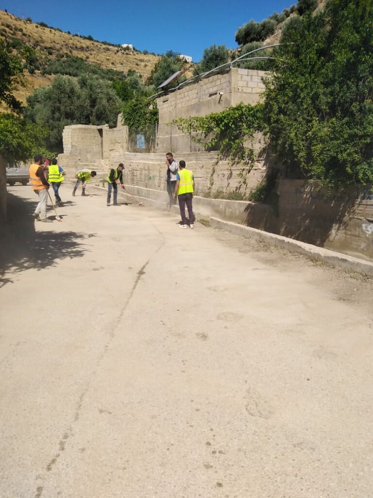 باحثون وناشطون يوصون بدعم التطوع ومنهجته