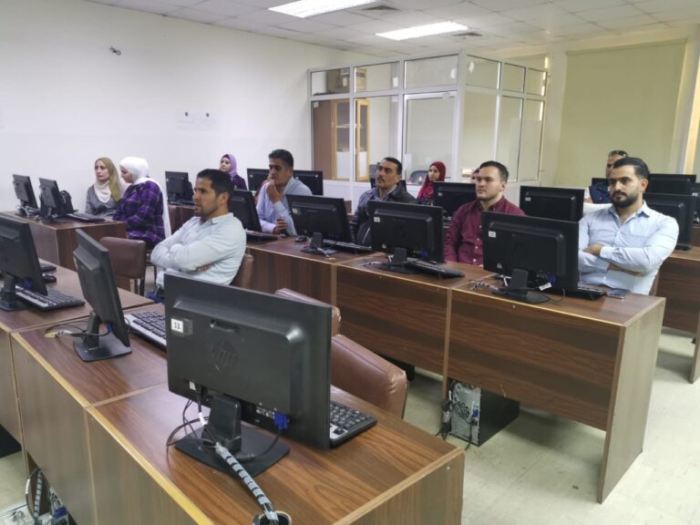 انطلاق دوره تدريبية لموظفي شركة مياه العقبة في الجامعة الأردنية العقبة