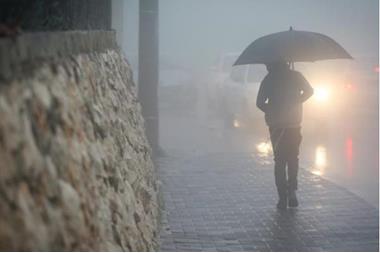 الارصاد تحذر من تدني مدى الرؤية الافقية بسبب تشكل الضباب صباحاً