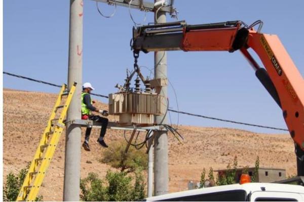 فصل الكهرباء عن مناطق في الكرك الإثنين (أسماء)