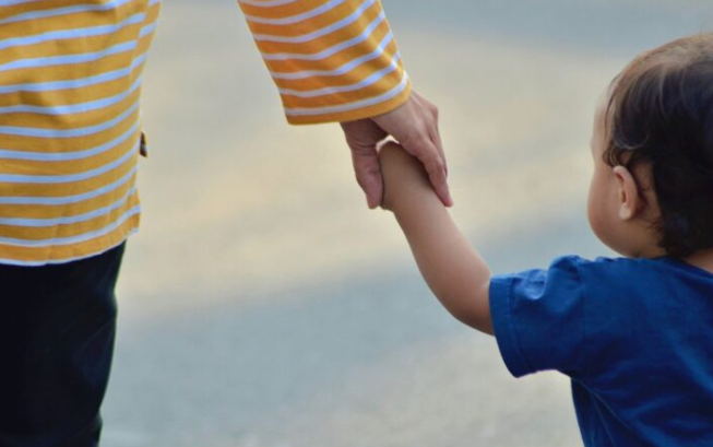 650 طلب رعاية بديلة واحتضان منذ بداية العام