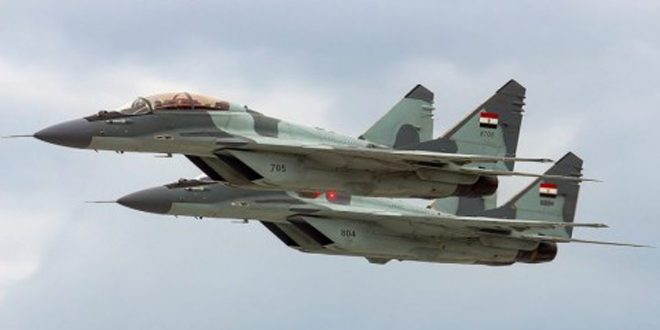 سقوط مقاتلة مصرية بسبب خلل فني ونجاة طاقمها