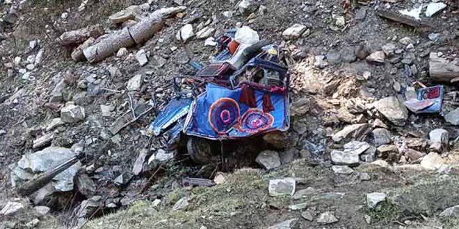 مصرع 11 شخصاً وإصابة آخرين جراء حادثي سير منفصلين في باكستان