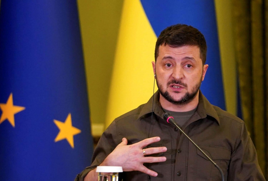 زيلينسكي: روسيا تعتزم شن هجمات جديدة على أوكرانيا