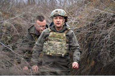 زيلينسكي: روسيا تعتزم شن هجمات جديدة على أوكرانيا