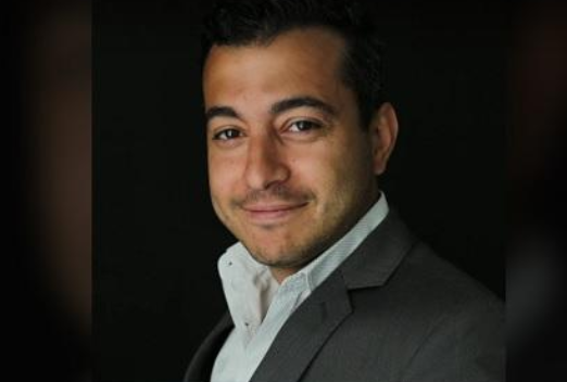 أردنية ترثي زوج ابنتها بعد عرسه بـ 10 أيام