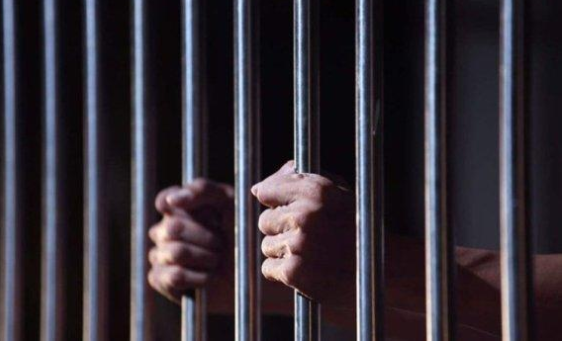 سجن 8 أشخاص استولوا على تبرعات خاصة بالصم