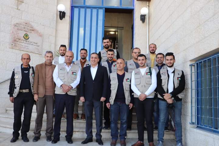 وفد من مبادرة الأردن بعيون مصوري عجلون يزورون ادارة مكافحة المخدرات