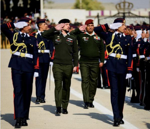 ولي العهد يهنئ خريجي فرسان المستقبل