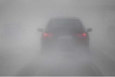 ضباب كثيف ومحدودية لمدى الرؤية الأفقية في شارع المية وشارع المطار