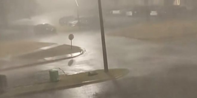 مصرع شخصين وتدمير منازل جراء إعصار اجتاح جنوب الولايات المتحدة