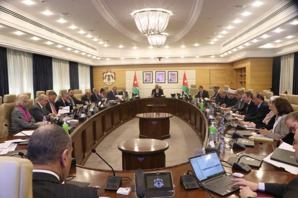 الحكومة تقرّ معدل إعادة هيكلة مؤسسات ودوائر حكوميّة