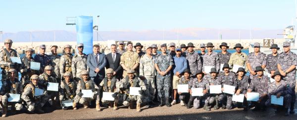 تخريج دورات في قيادة القوة البحرية والزوارق الملكية (صور)