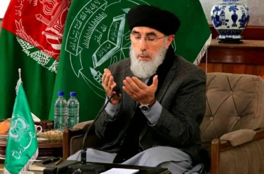 عاجل ..نجاة الزعيم الأفغاني حكمتيار من محاولة اغتيال ومقتل مهاجمين