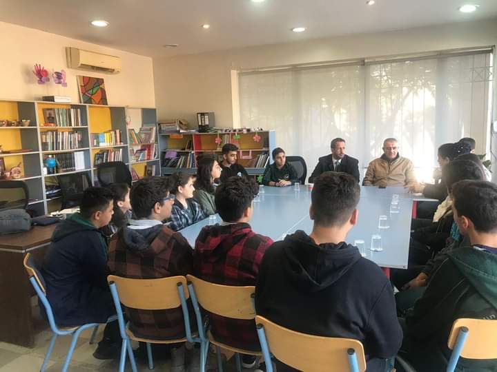 تعزيز التواصل والحوار بين بلدية عجلون الكبرى وطلاب المدرسة المعمدانية في عجلون