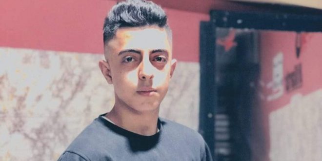 قوات الاحتلال تعتقل طفلاً قرب رام الله