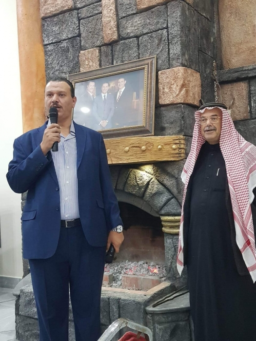 الشيخ هاني شحادة الحديد ونجله هشام يقيمون حفل عشاء تكريما لكتلة العطاء والقطاعات التجارية المختلفة