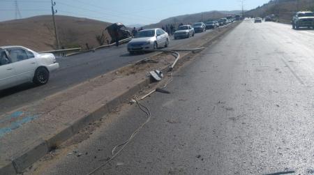 سقوط حمولة مركبة على طريق العدسية