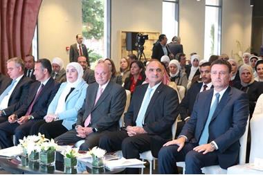 الخصاونة يرعى إطلاق استراتيجية تمكين المرأة في رؤية التحديث الاقتصادي