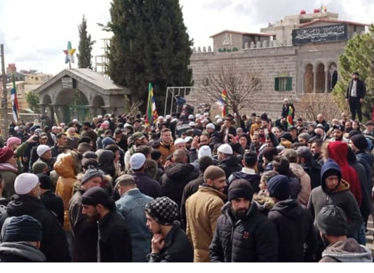 قتيل وجرحى برصاص الأمن في احتجاجات السويداء