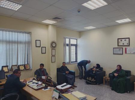 الشرفات وشامخ يؤكدان استمرار التشبيك بين بلدية الصالحية ونايفة ومستشفى البادية