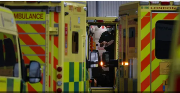 طفل تاسع ضحية المكورات العنقودية.. ماذا يحدث في بريطانيا؟