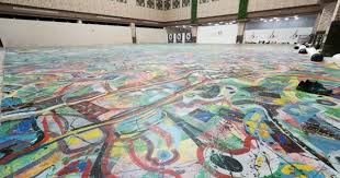 قطر تدشن أكبر لوحة فنية في العالم بمساحة ملعب كرة قدم