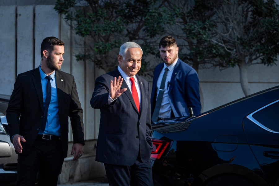 نتانياهو يضمن أغلبية برلمانية ويقترب من تشكيل حكومته