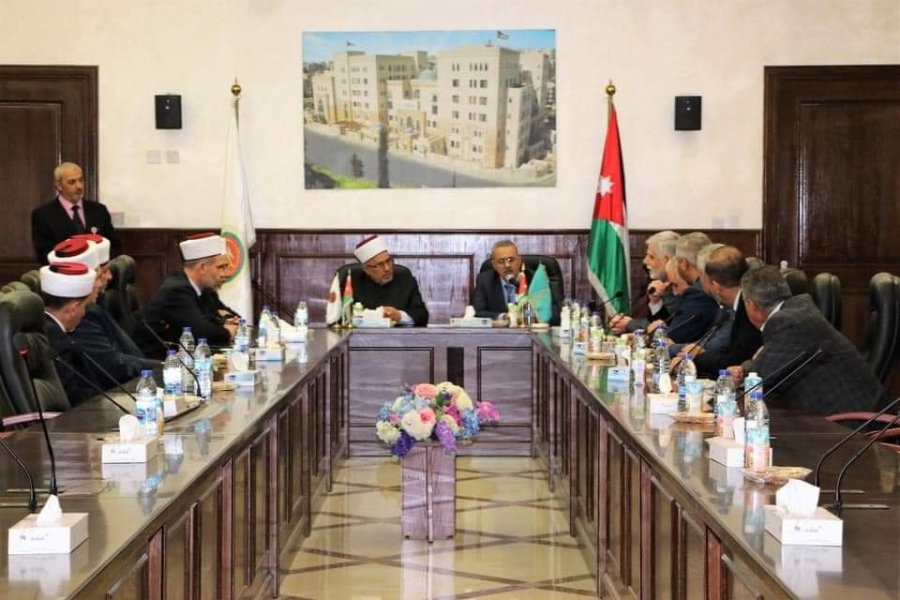 توقيع مذكرة تفاهم بين دائرة قاضي القضاة وجامعة آل البيت