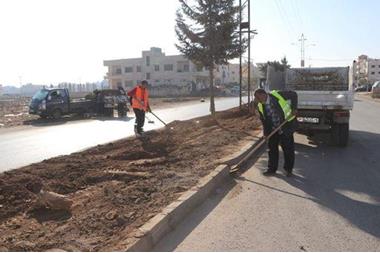 حملات شاملة لتنظيف الجزر الوسطية في إربد