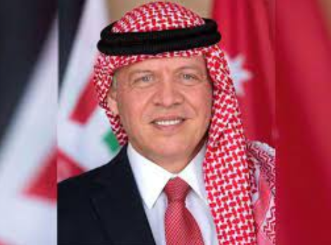 الملك يهنئ ملك المغرب بصعود منتخب بلاده إلى نصف النهائي