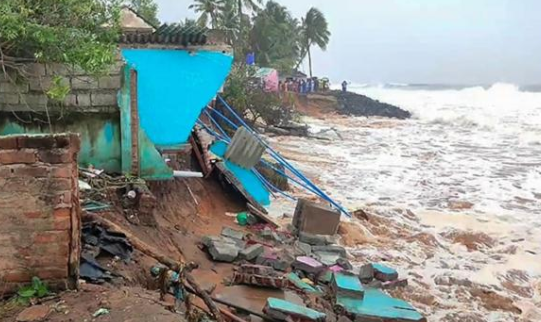 مقتل 4 جراء العاصفة ماندوس في الهند