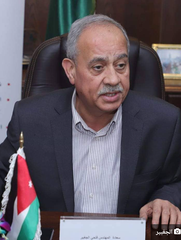 الجغبير : بسبب إضراب الشاحنات بضائع مكدسة ومواد أولية لم تصل للمصانع