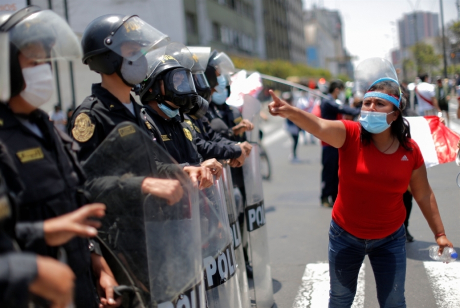 قتيلان في احتجاجات معارضة للحكومة في البيرو