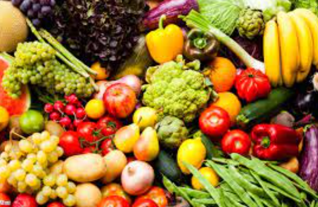 2690 طن خضار وفواكه ترد للسوق المركزي