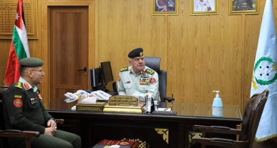 رئيس هيئة الأركان المشتركة يزور مديرية الحرب الإلكترونية