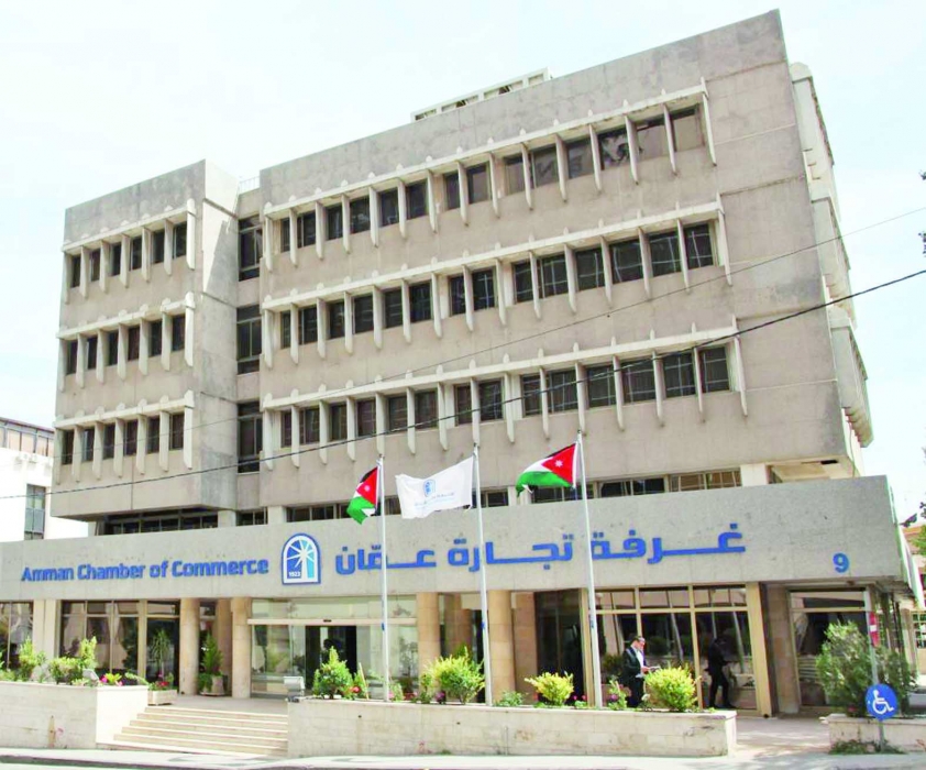 تجارة عمان تطالب ميناء الحاويات بالتراجع عن فرض رسوم التخزين