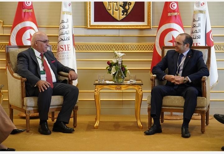 رئيس مستقلة الانتخاب يلتقي رئيس هيئة الانتخابات التونسي